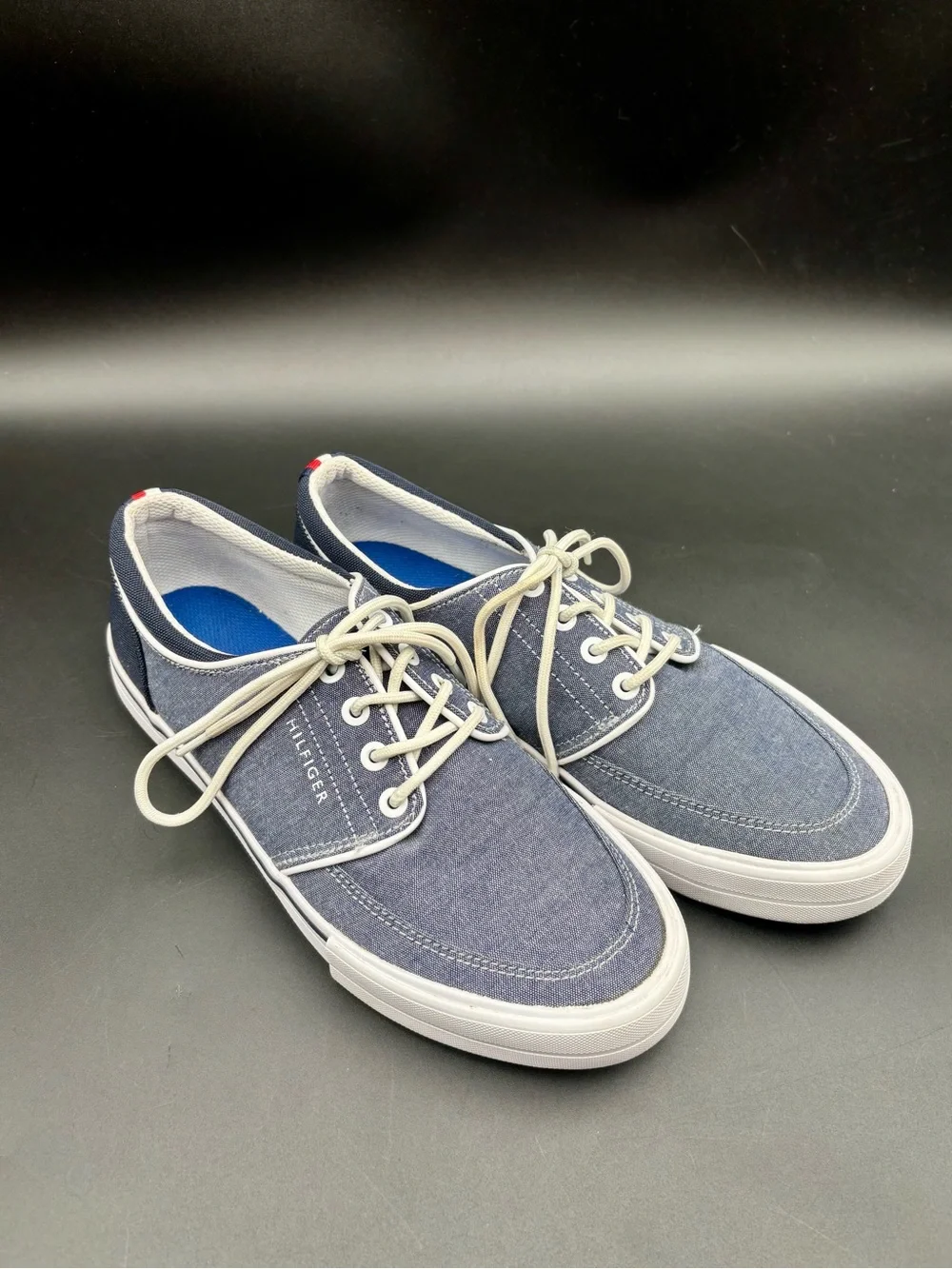 Tommy Hilfiger Men's Redd7 Chambray Denim Sneakers - Size 7.5